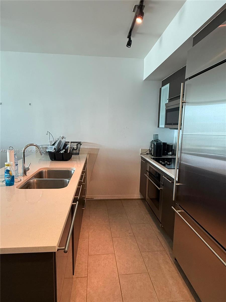 55 SE 6th St # 2404 View 8