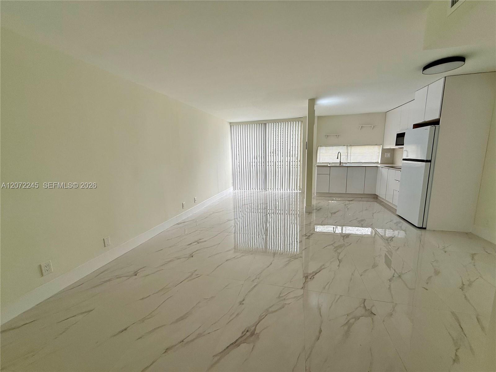 16909 N Bay Rd # 817 — Photo 5
