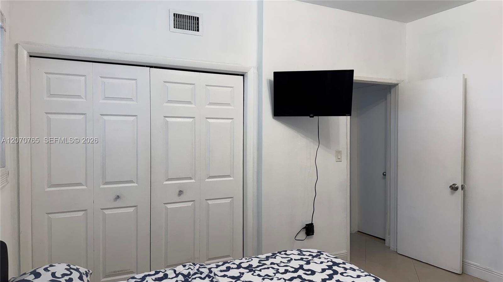 1611 71st St View 8