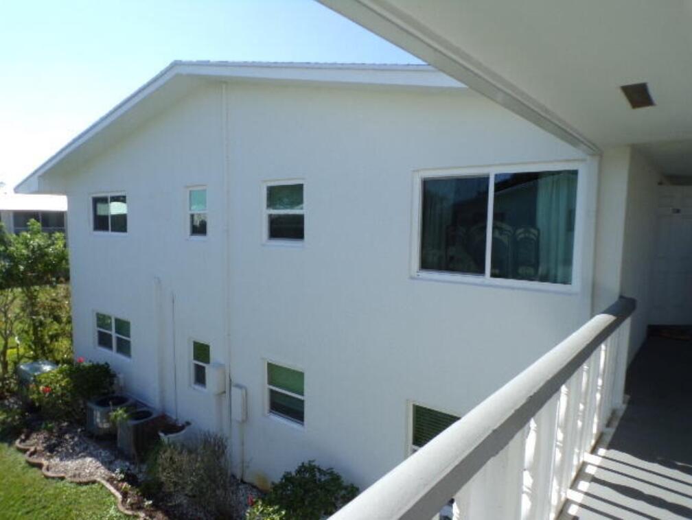 136 Coventry F, West Palm Beach FL 33417
