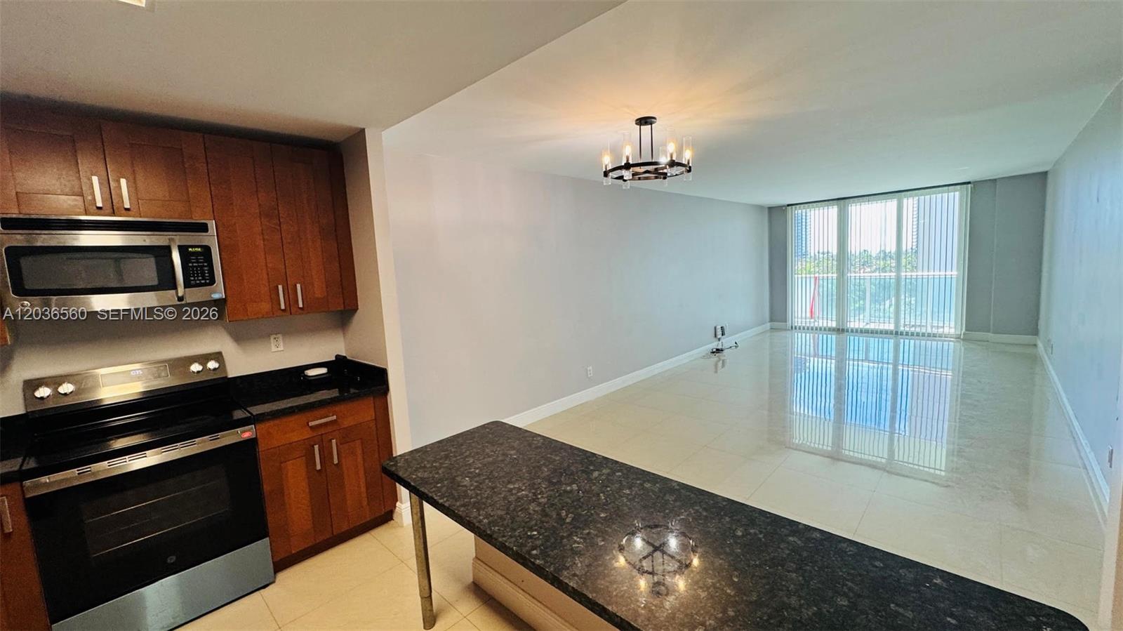 19390 Collins Ave # 624, Sunny Isles Beach FL 33160