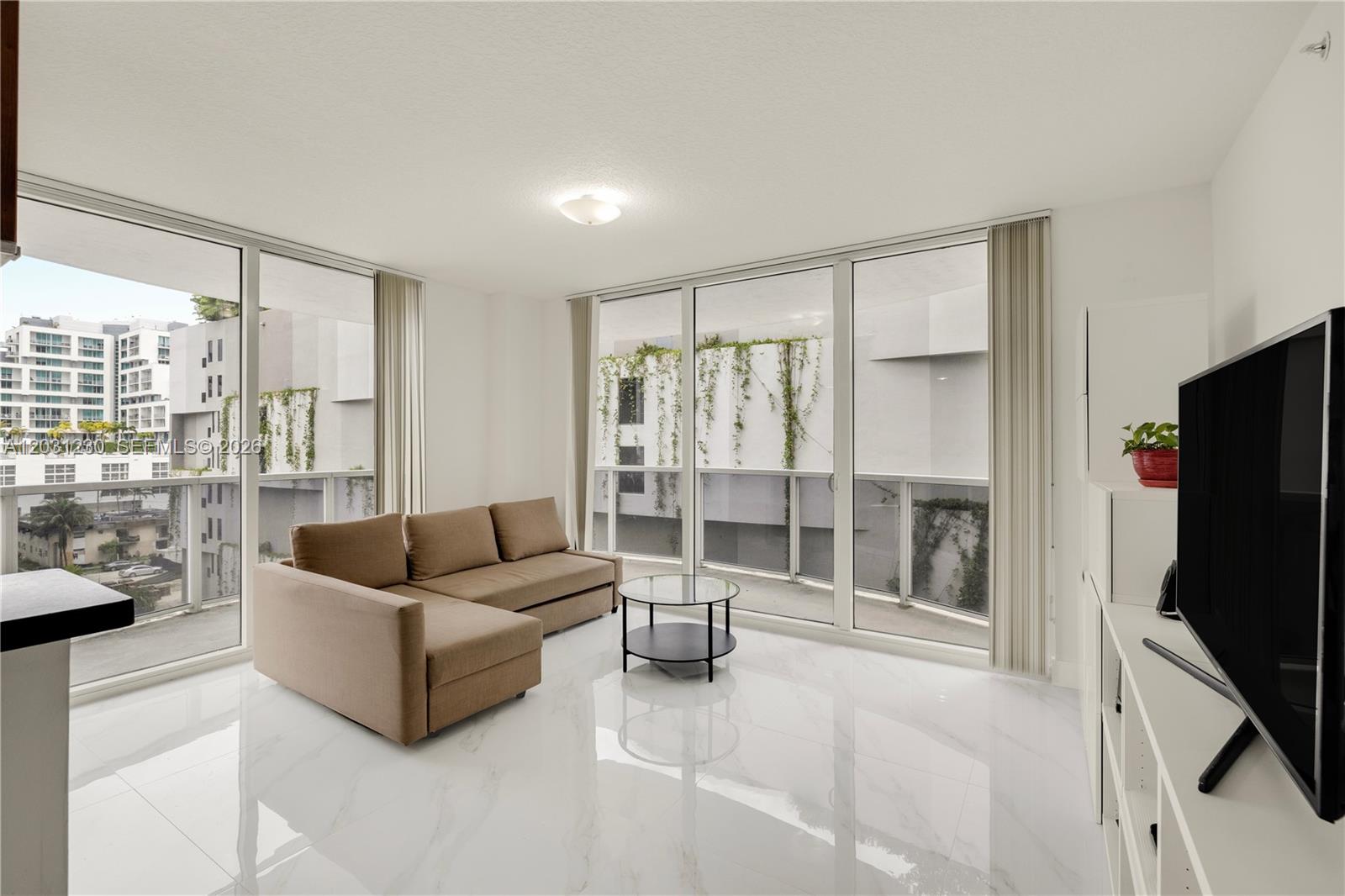 601 NE 23rd St # 706, Miami FL 33137