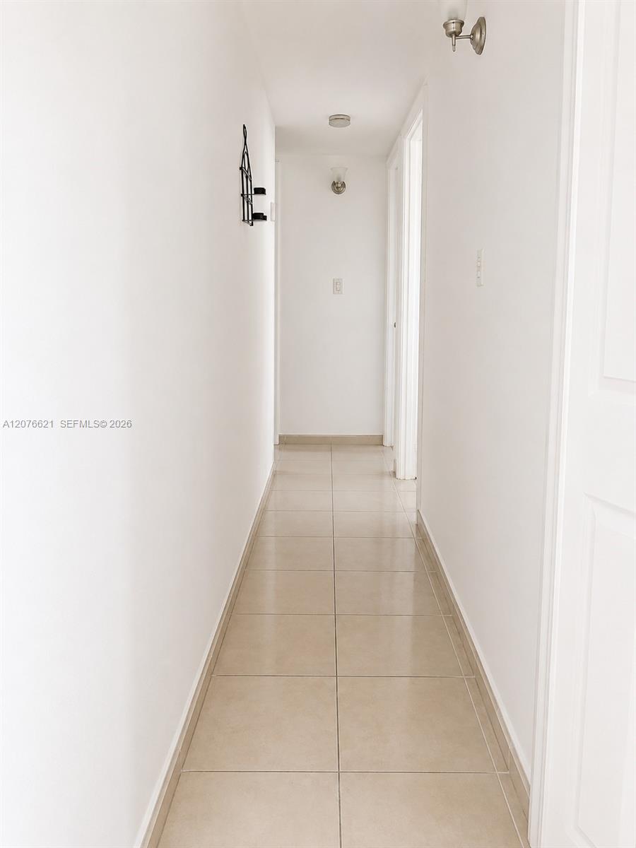 666 W 81st St # 103 — Photo 3