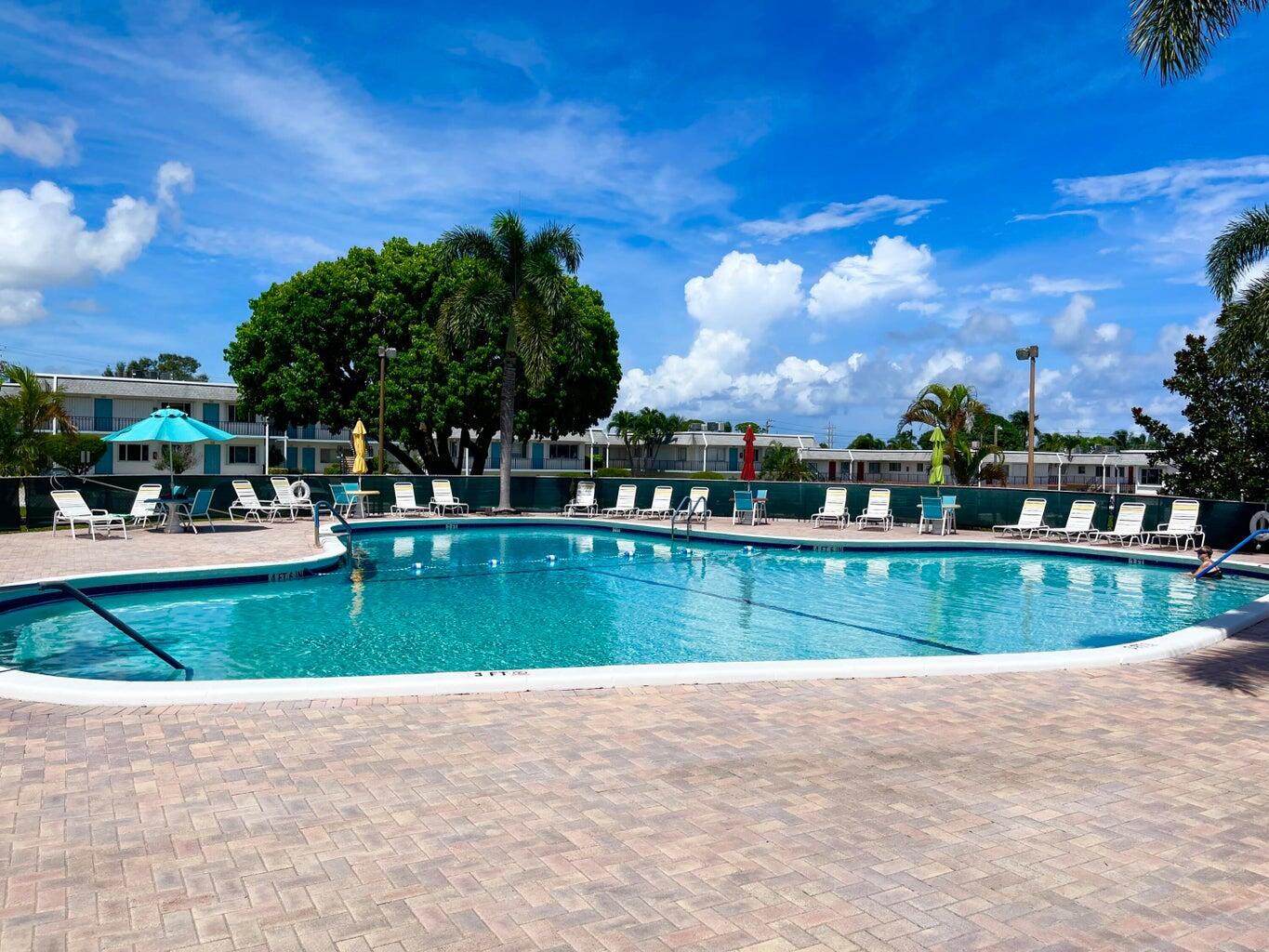 2840 Lake Osborne Drive # 205, Lake Worth FL 33461