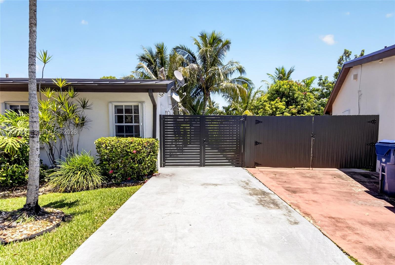 10315 SW 129th Ct — Photo 5