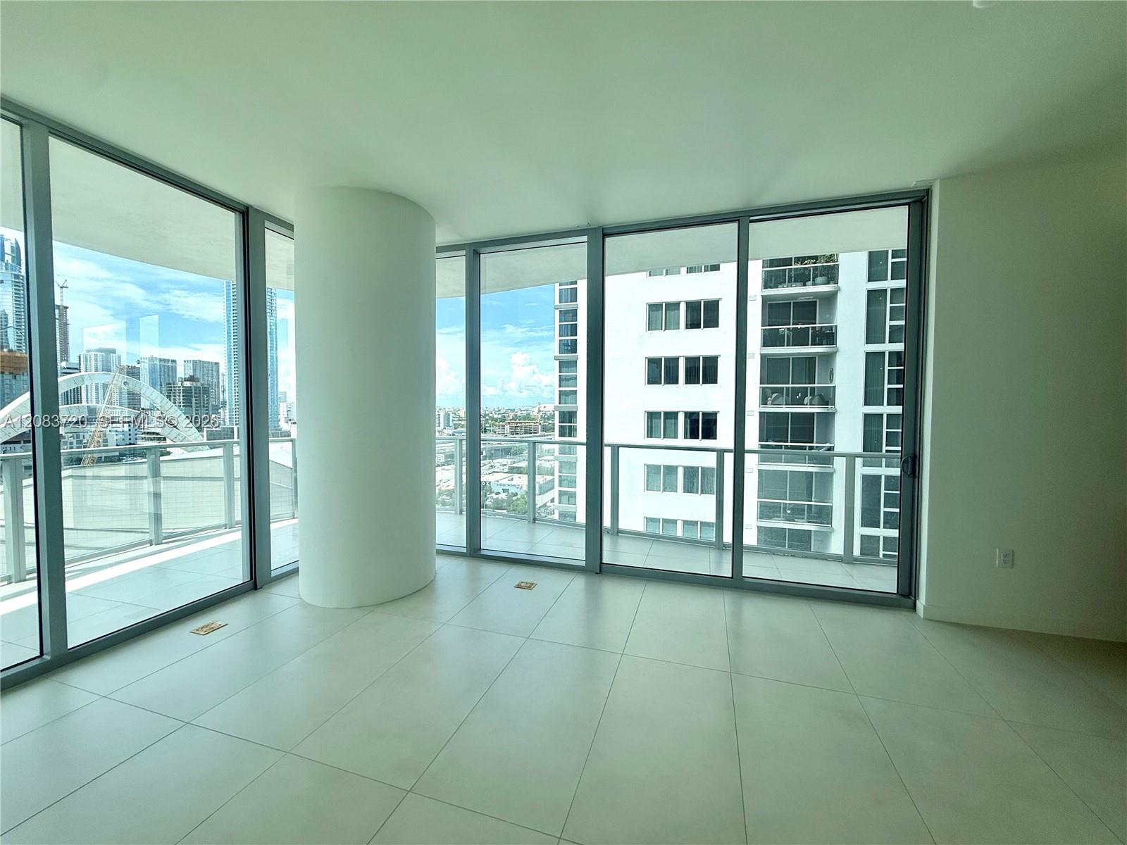 1400 Biscayne Blvd # 1602 — Photo 2