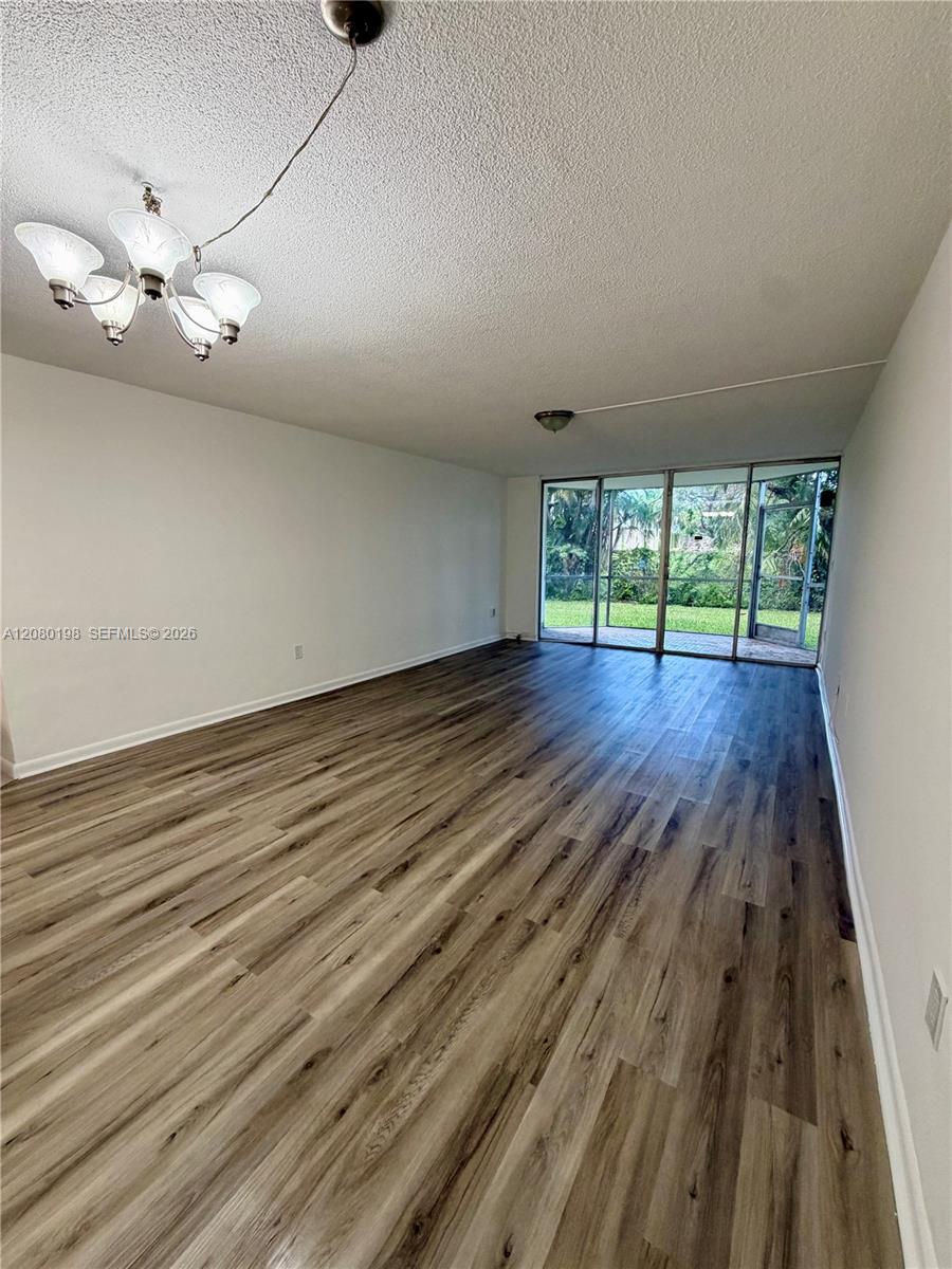 1101 NE 191st St # H101 — Photo 5
