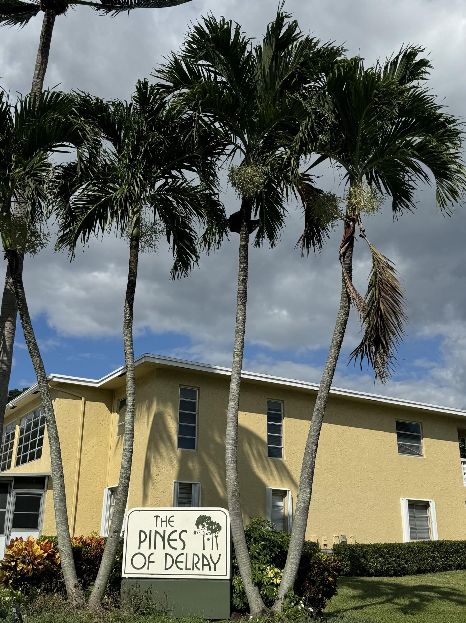 1141 Violet Terrace # 202, Delray Beach FL 33445