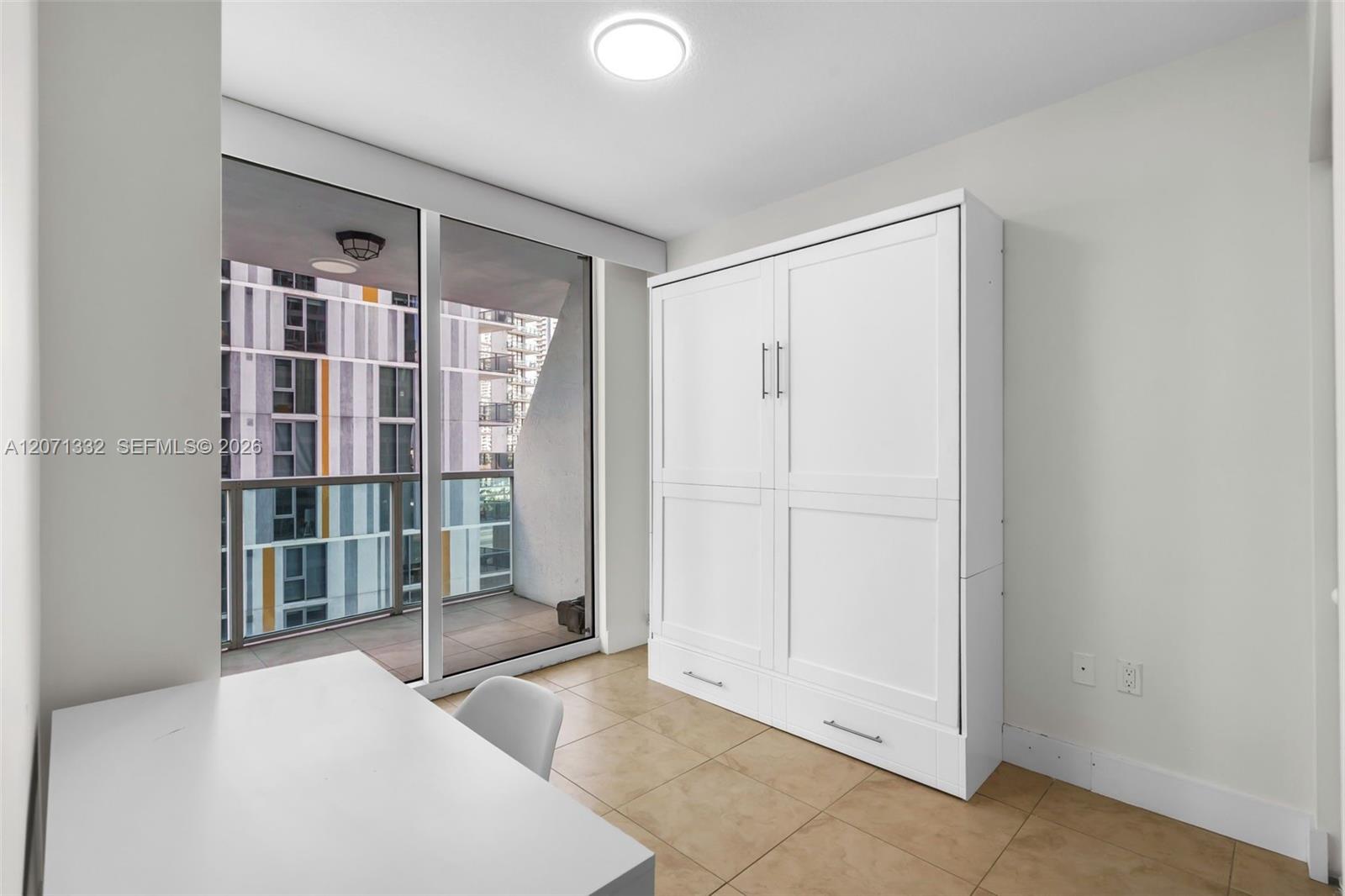 41 SE 5th St # 908 View 9