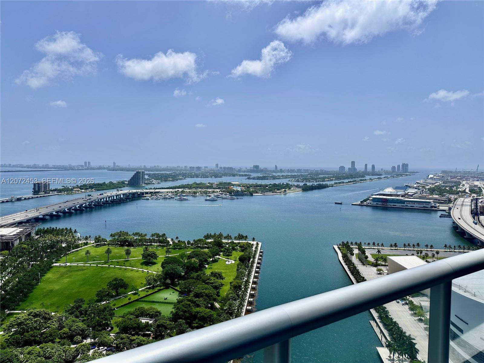 888 Biscayne Blvd # 3611, Miami FL 33132
