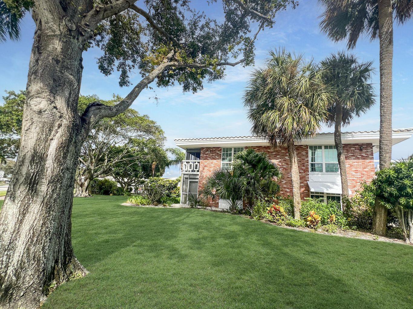 331 TEQUESTA Drive # 216 — Photo 2