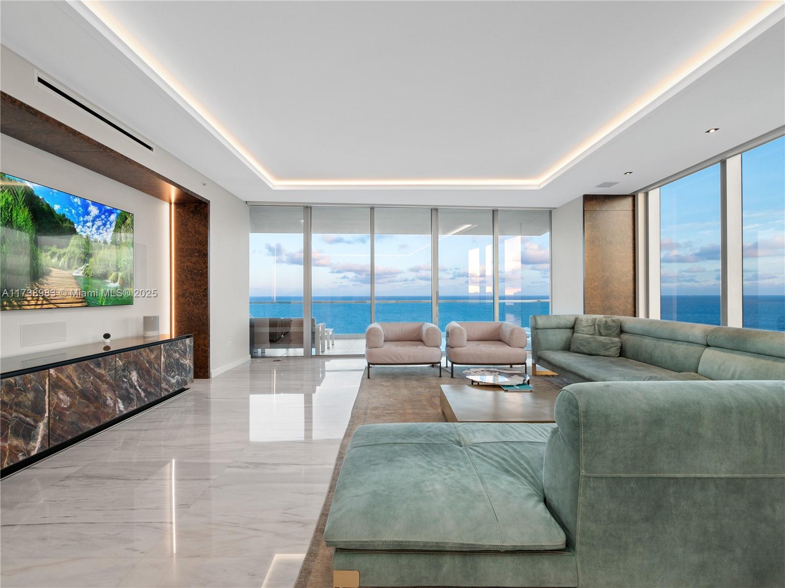18501 Collins Ave # 2704 — Photo 3