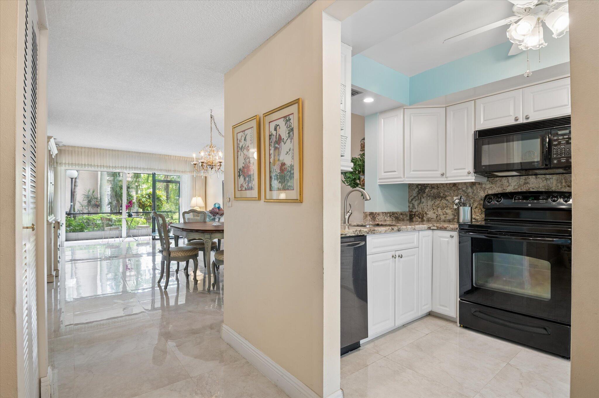 2307 SW 15th Street SW # 1 — Photo 4