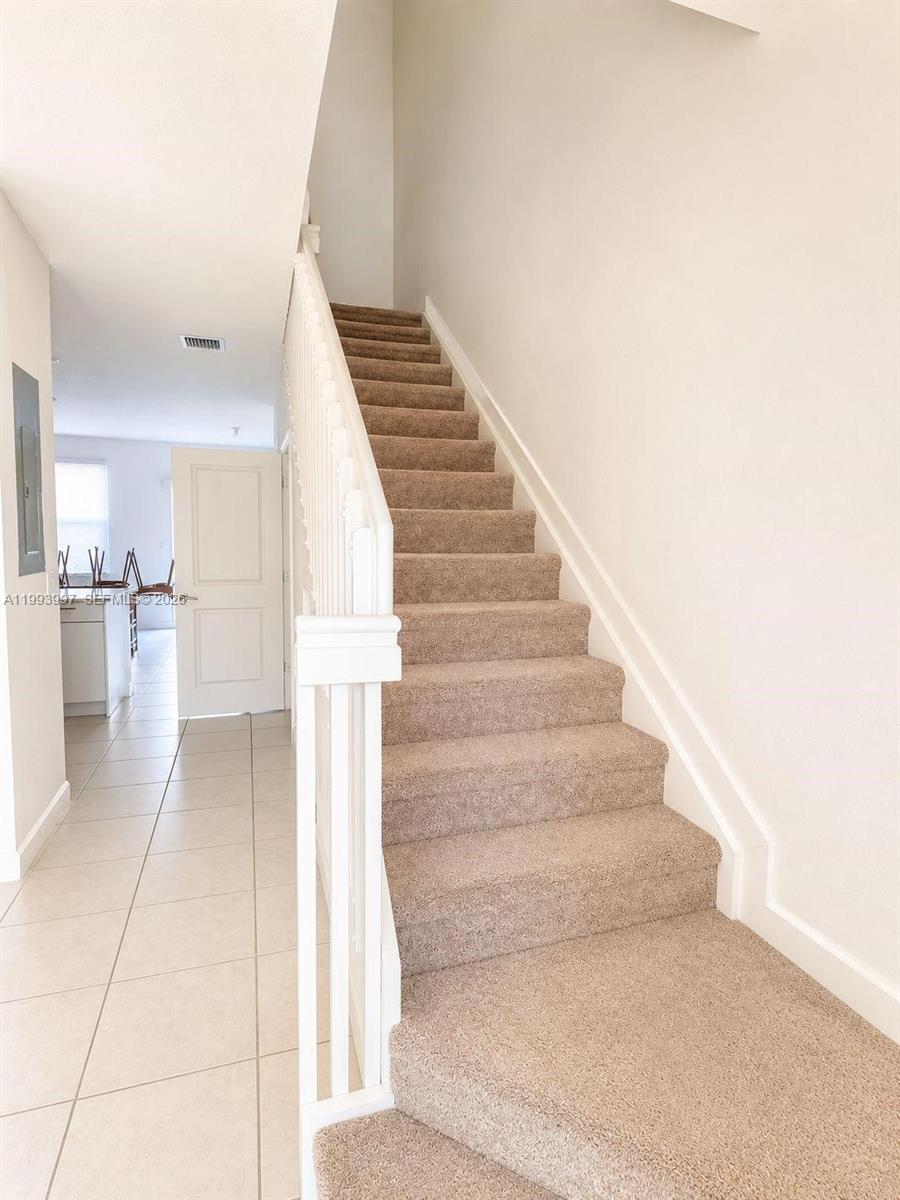 12773 SW 234th Ter — Photo 3