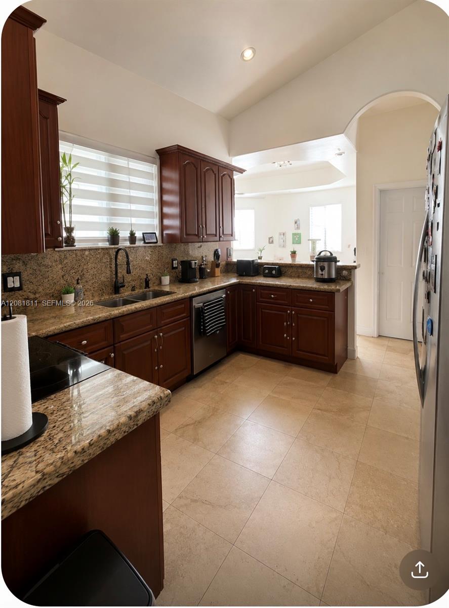14480 SW 292nd St — Photo 3
