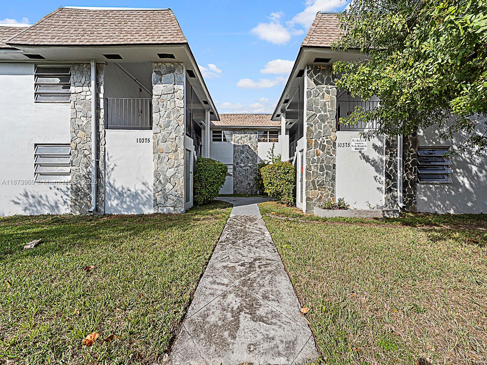 10305 SW 40th St # 0, Miami FL 33165