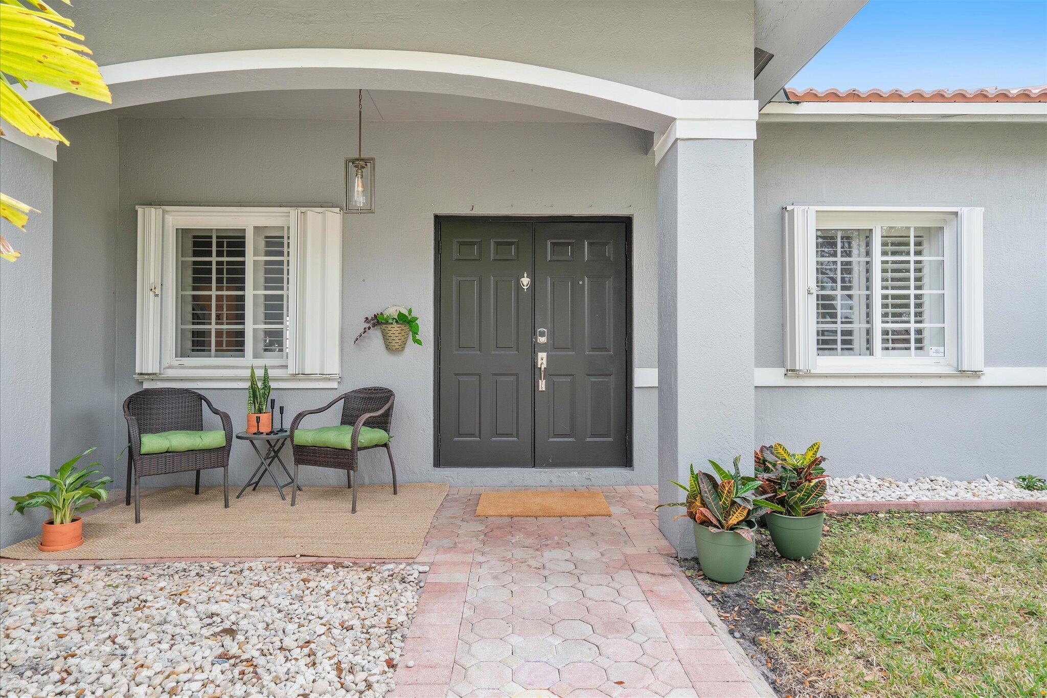 16871 SW 5th Court — Photo 4