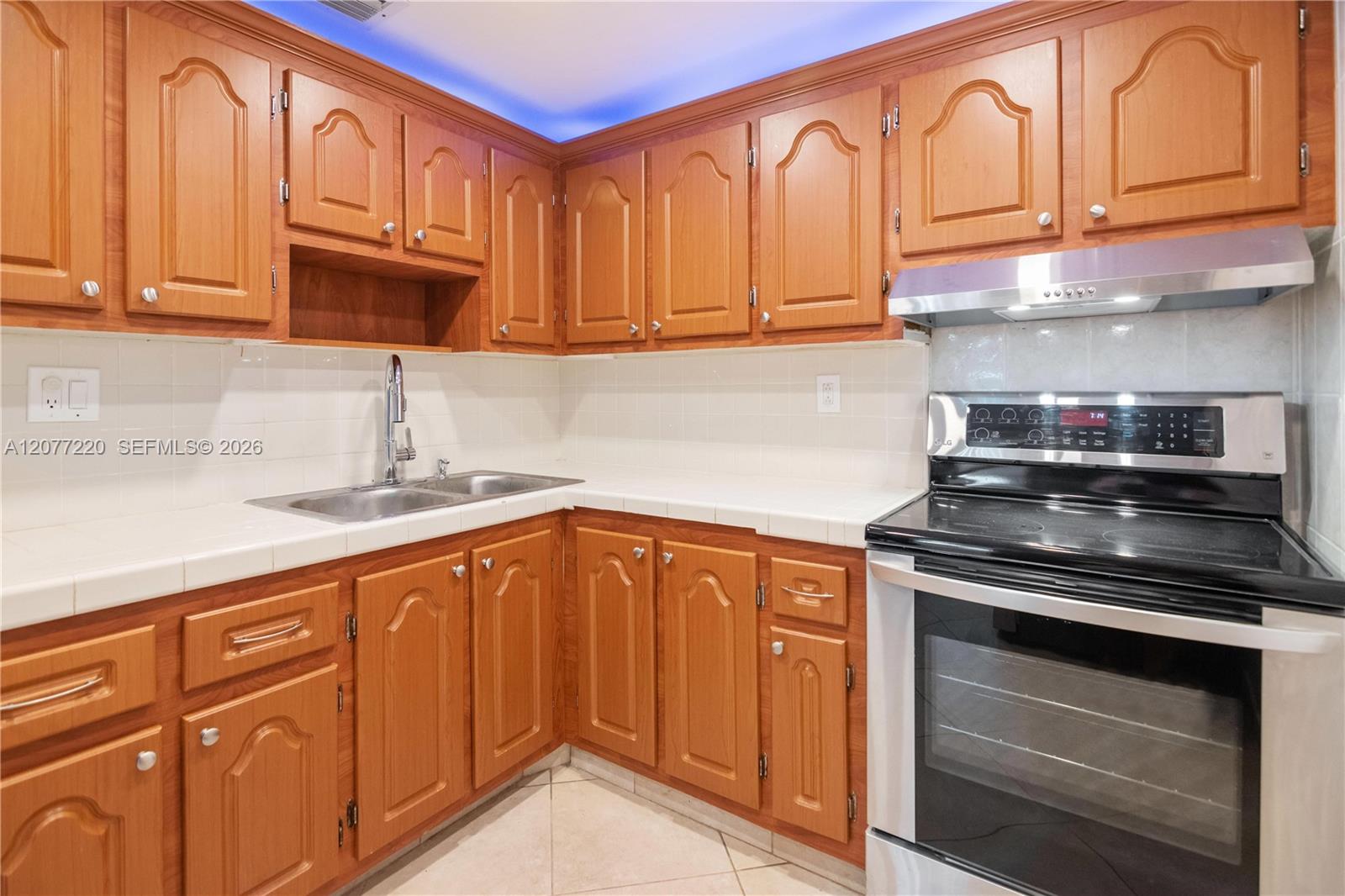 16740 NE 9th Ave # 604 — Photo 4