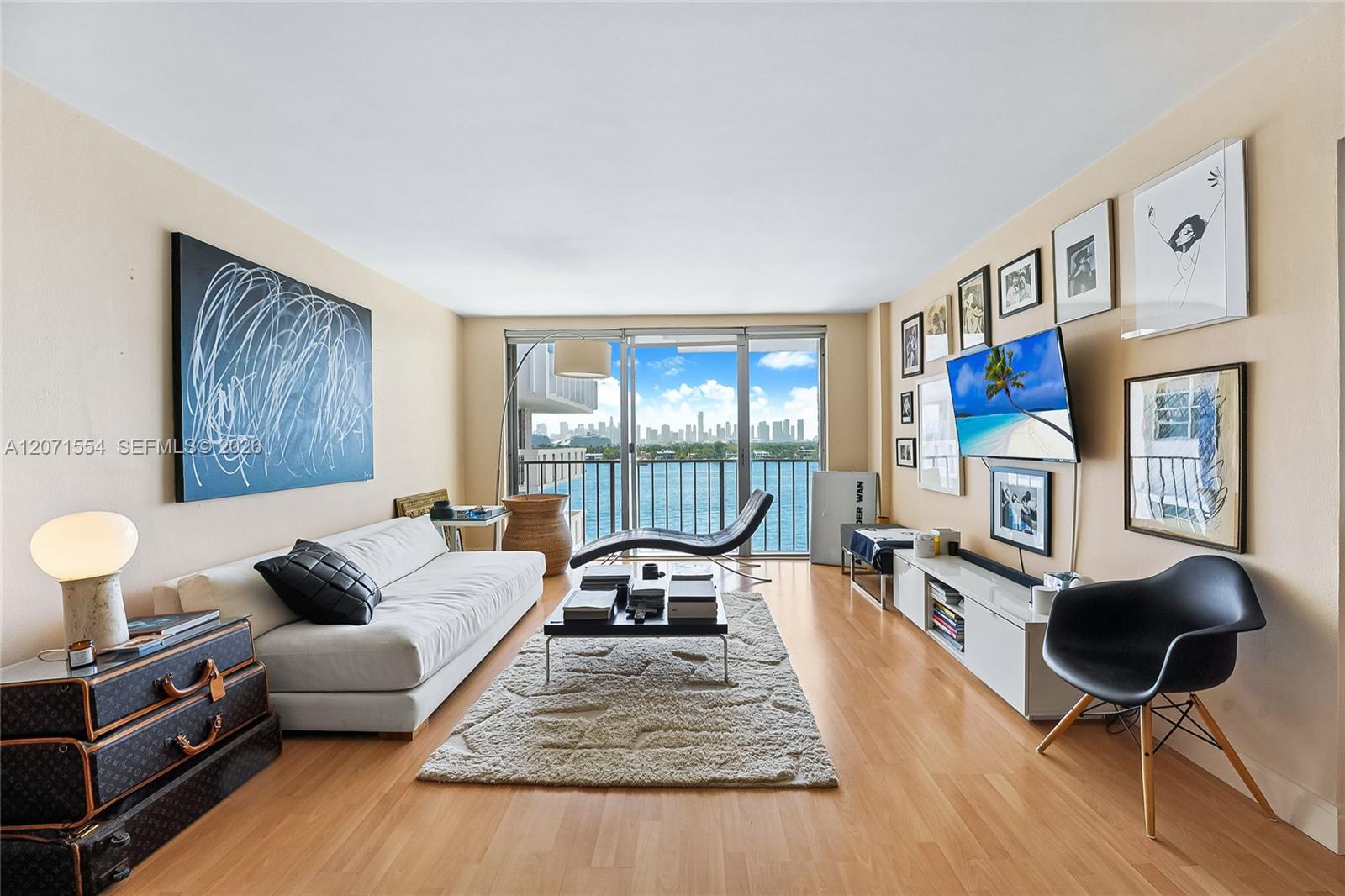 800 West Ave # 917 — Photo 2