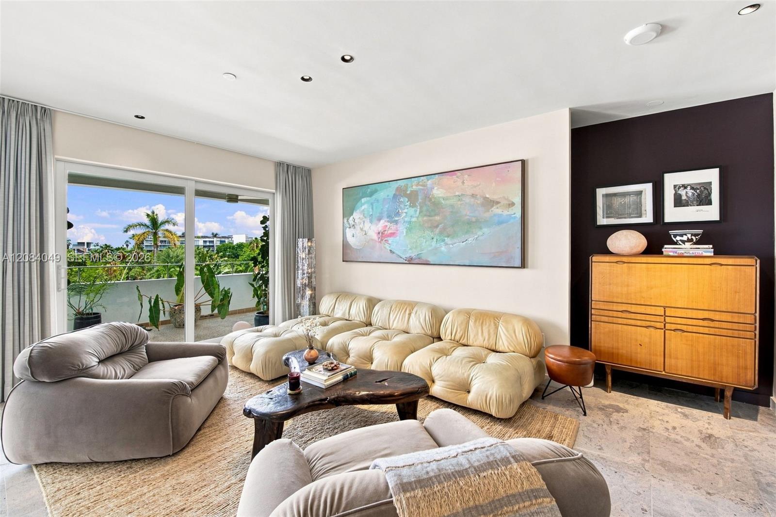 16 Island Ave # 4E — Photo 3