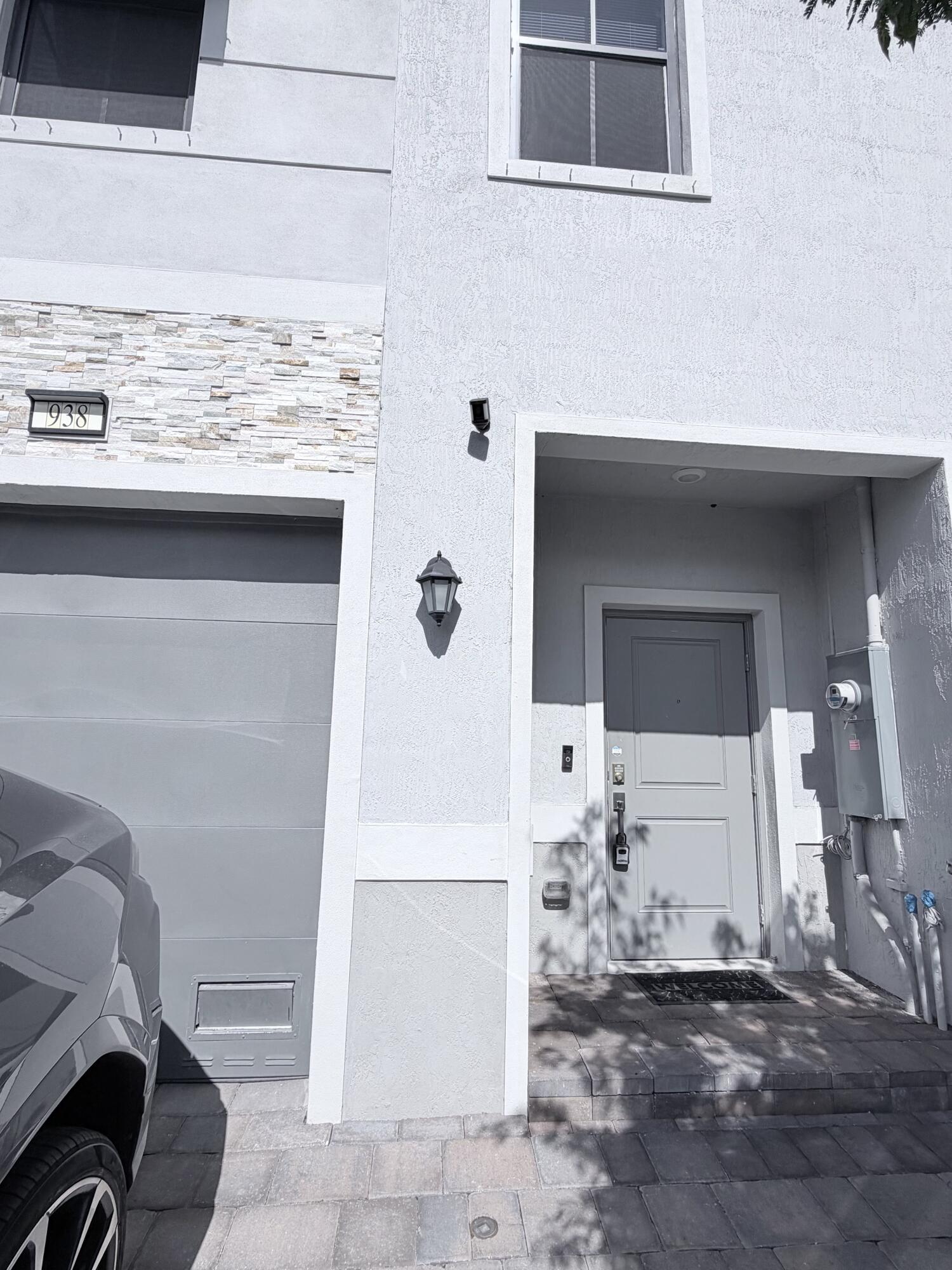 938 NW 3RD Terrace, Pompano Beach FL 33060