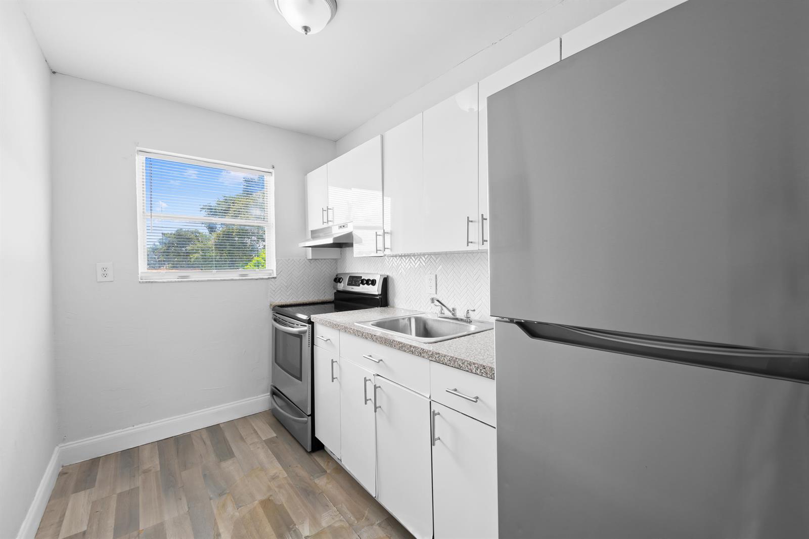 1761 Ali Baba Avenue View 4