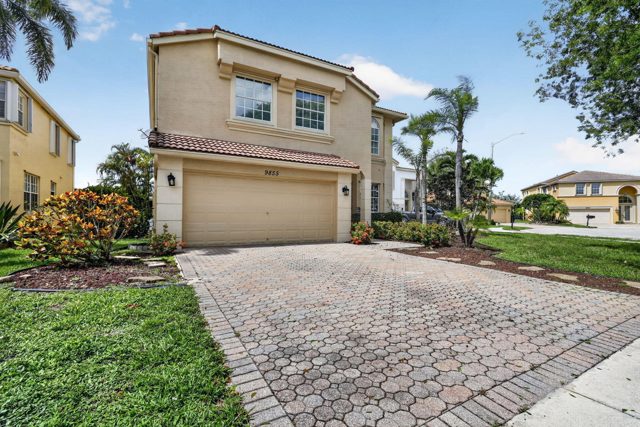 9855 Woolworth Court Court, Wellington FL 33414