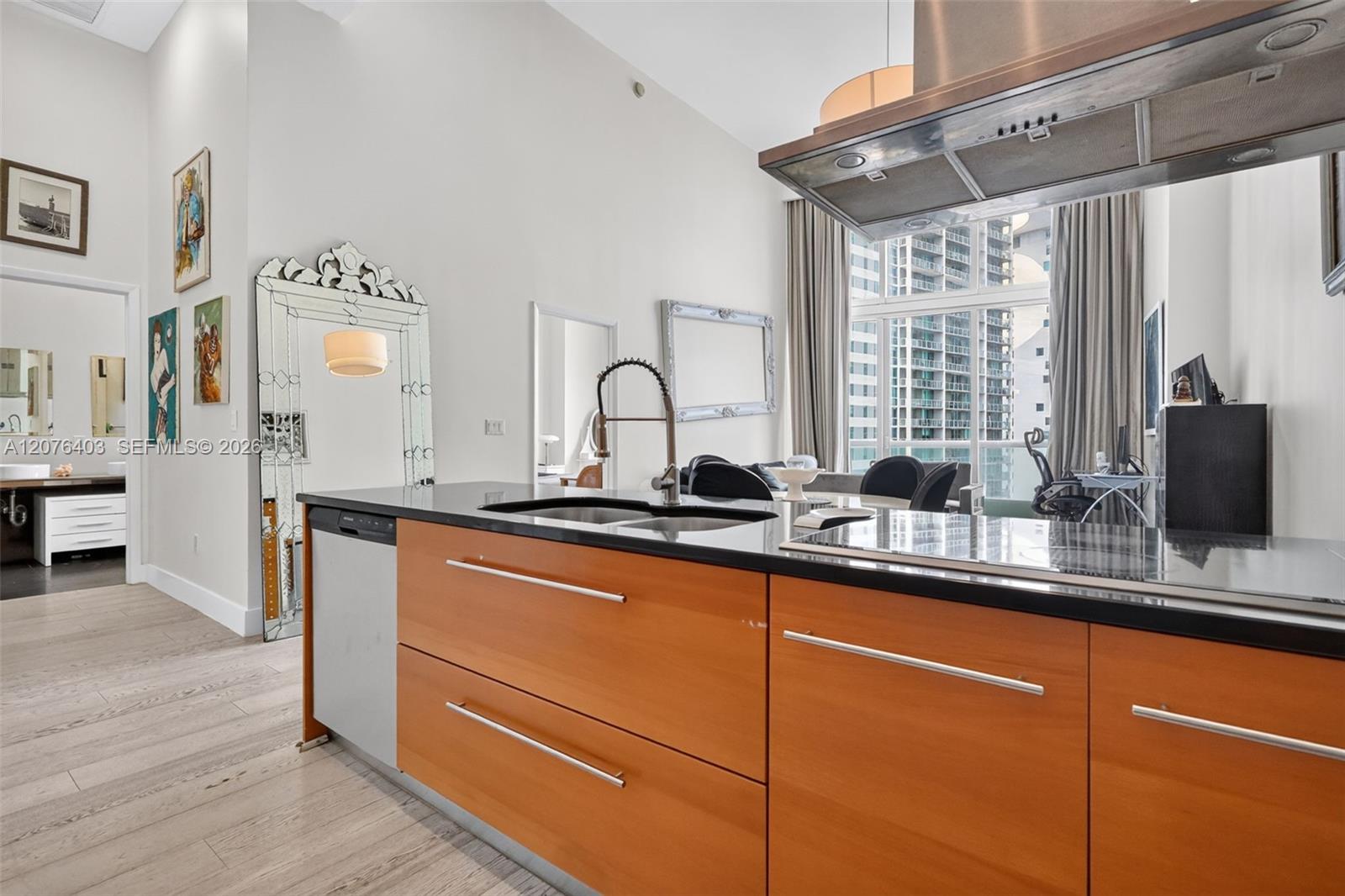 485 Brickell Ave # 2807 — Photo 3