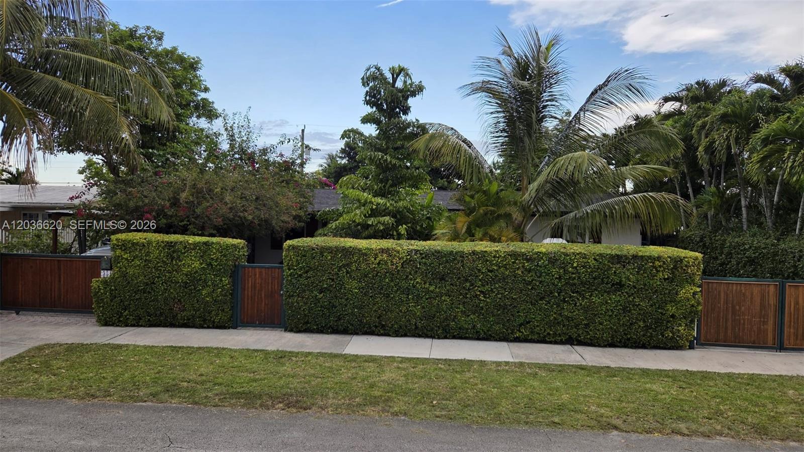 3511 SW 105th ct — Photo 3