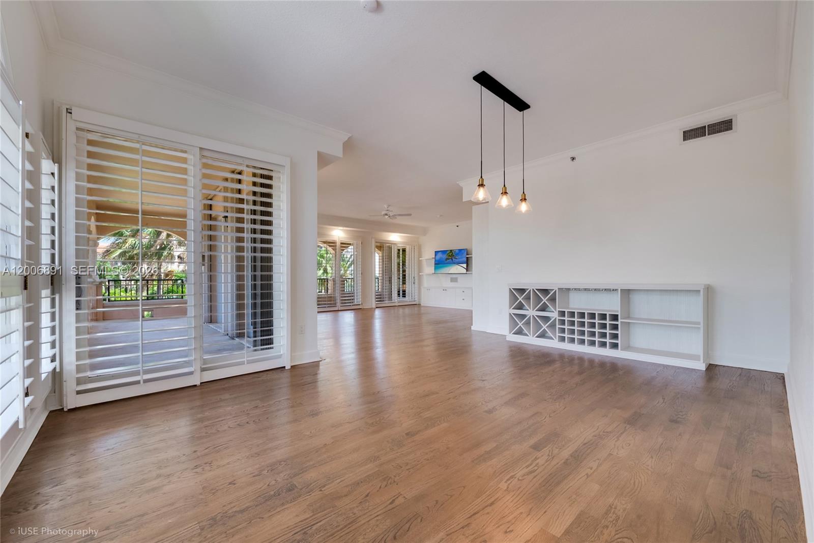 13643 Deering Bay Dr # 146 — Photo 4