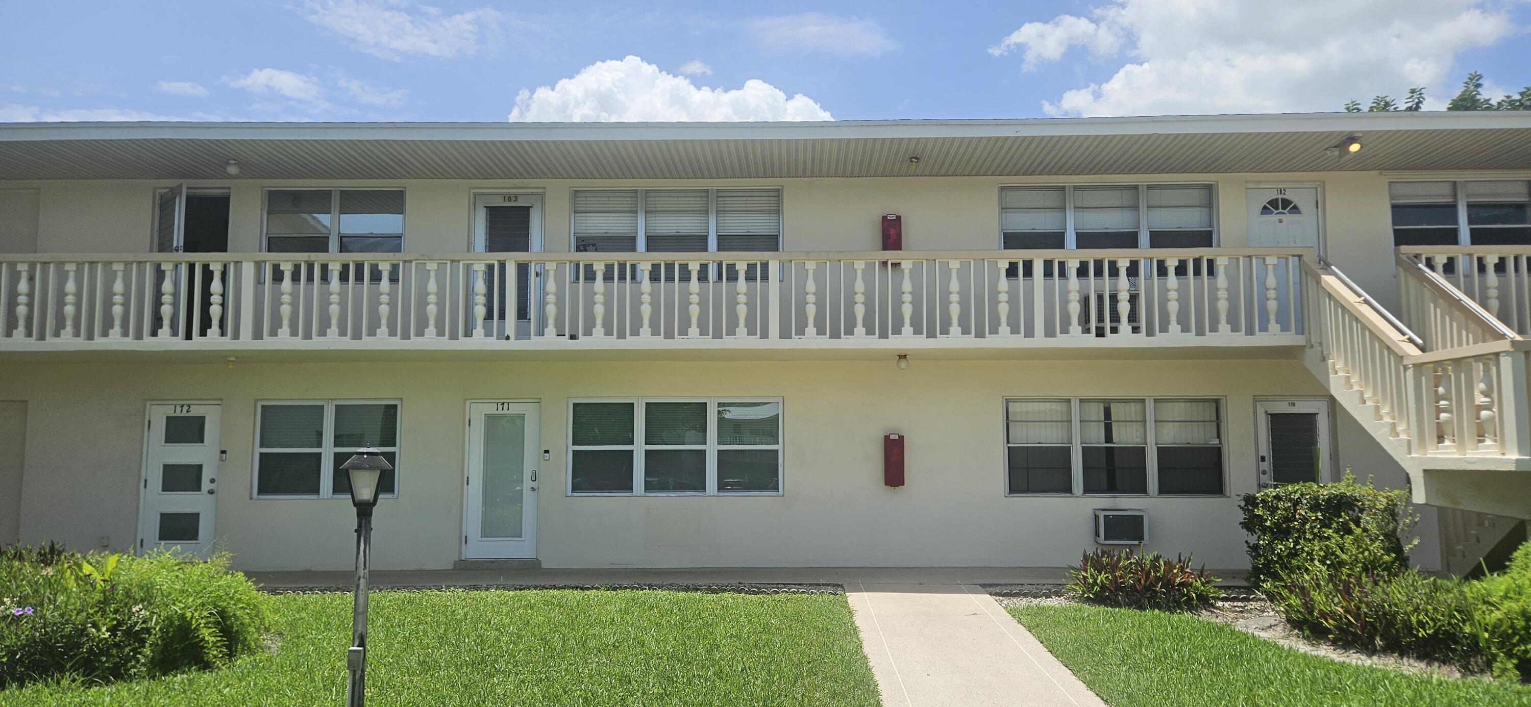 184 WALTHAM H, West Palm Beach FL 33417
