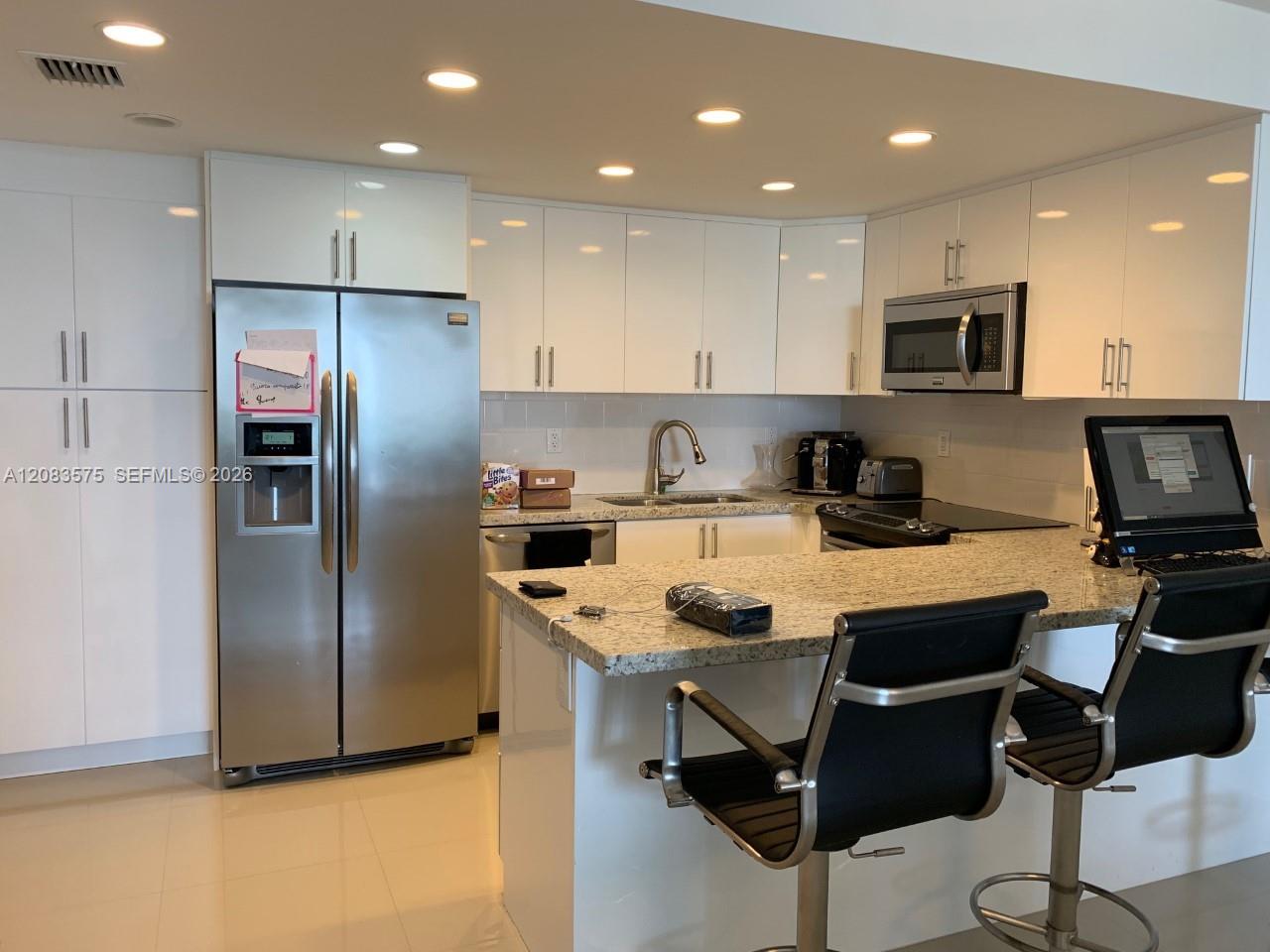 19390 Collins Ave # 805 — Photo 5