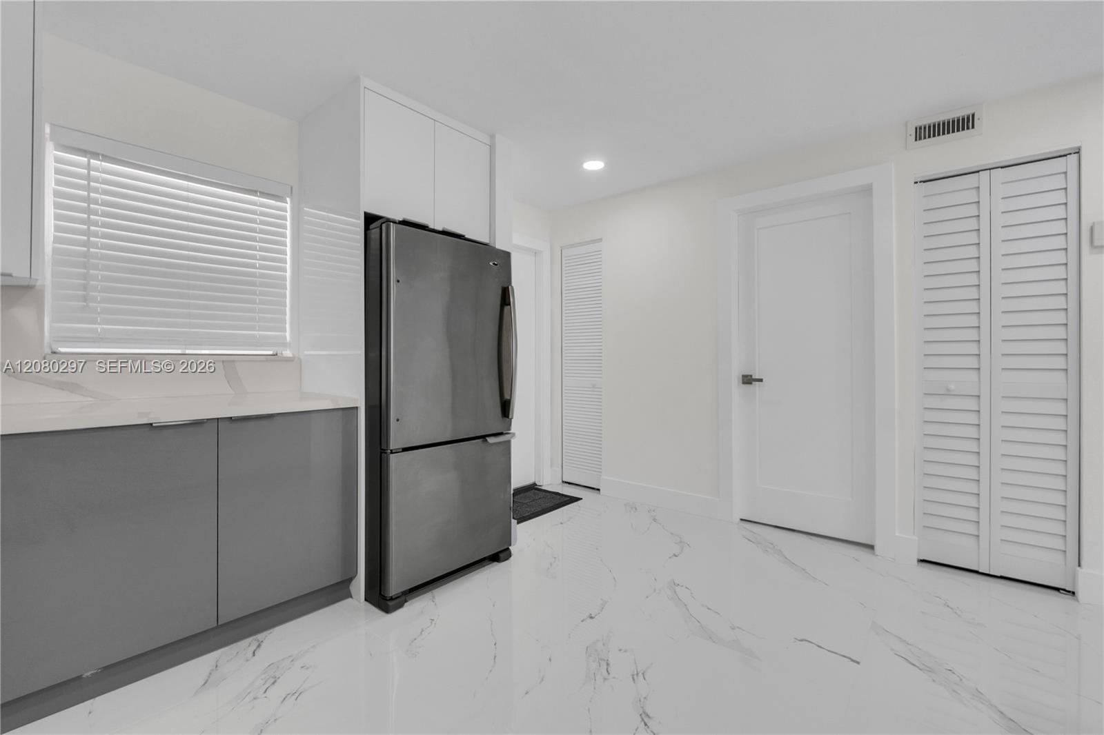 5100 SW 90th Ave # 109 — Photo 5