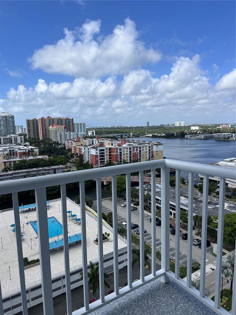 231 174th St # 1905, Sunny Isles Beach FL 33160