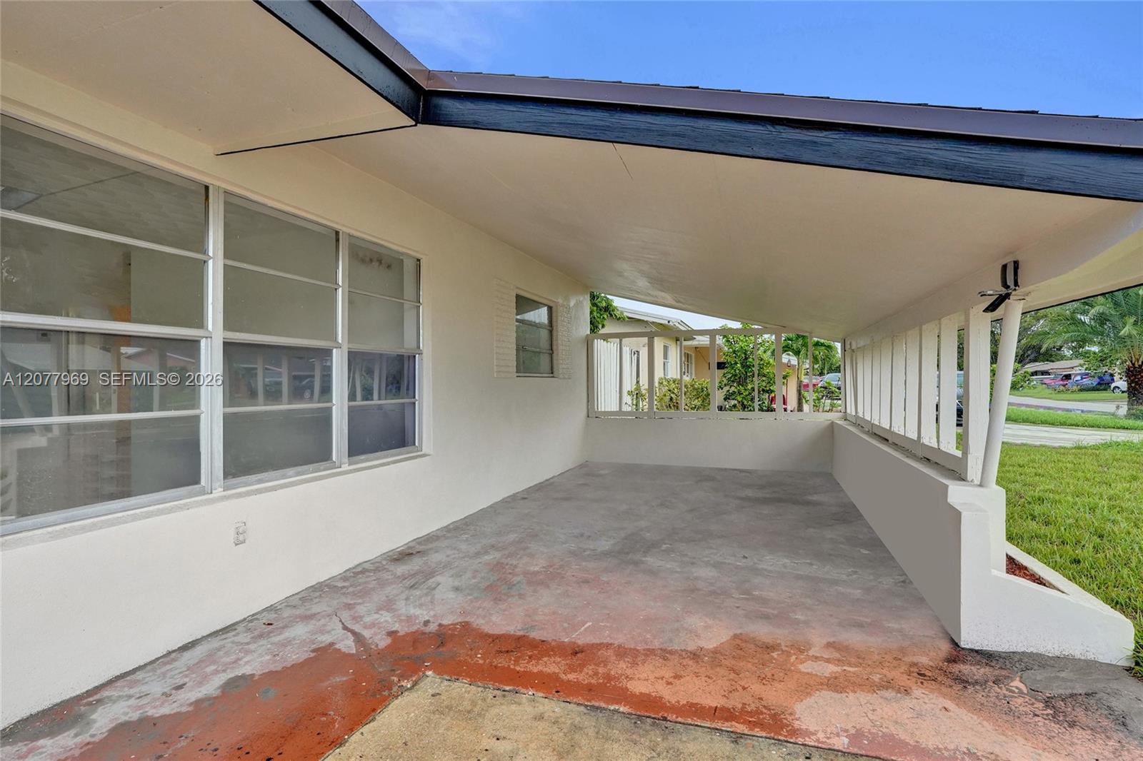 6761 Pershing St — Photo 4