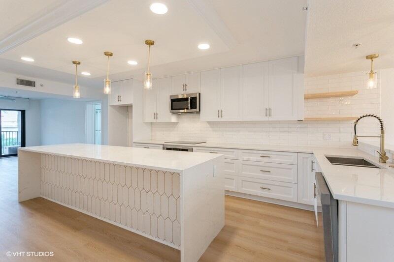 601 SEAFARER Circle # 101, Jupiter FL 33477