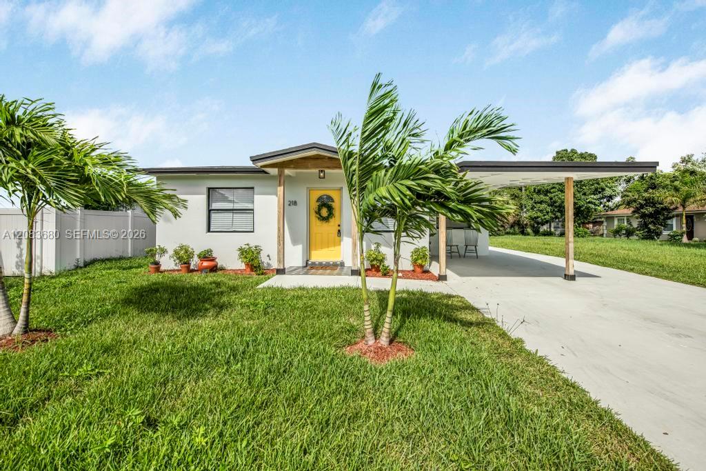 218 SW 10th Ave, Delray Beach FL 33444