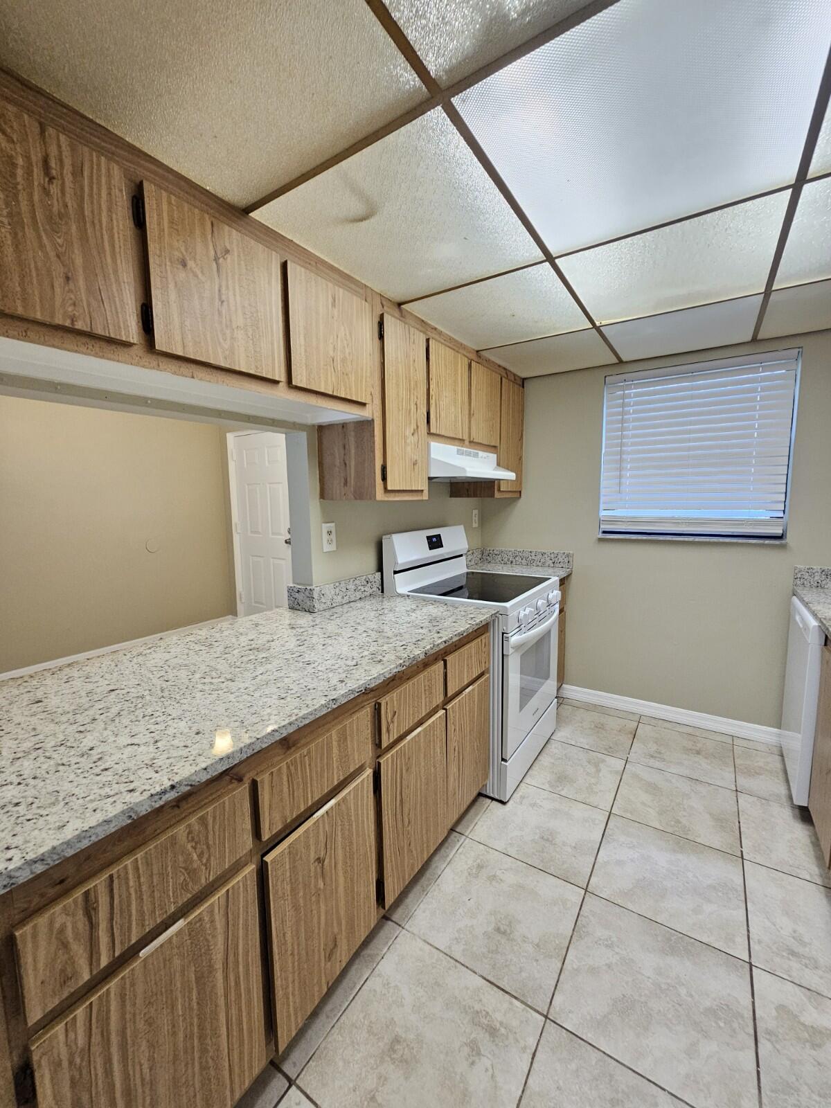 1820 N CONGRESS Avenue # 104 — Photo 5