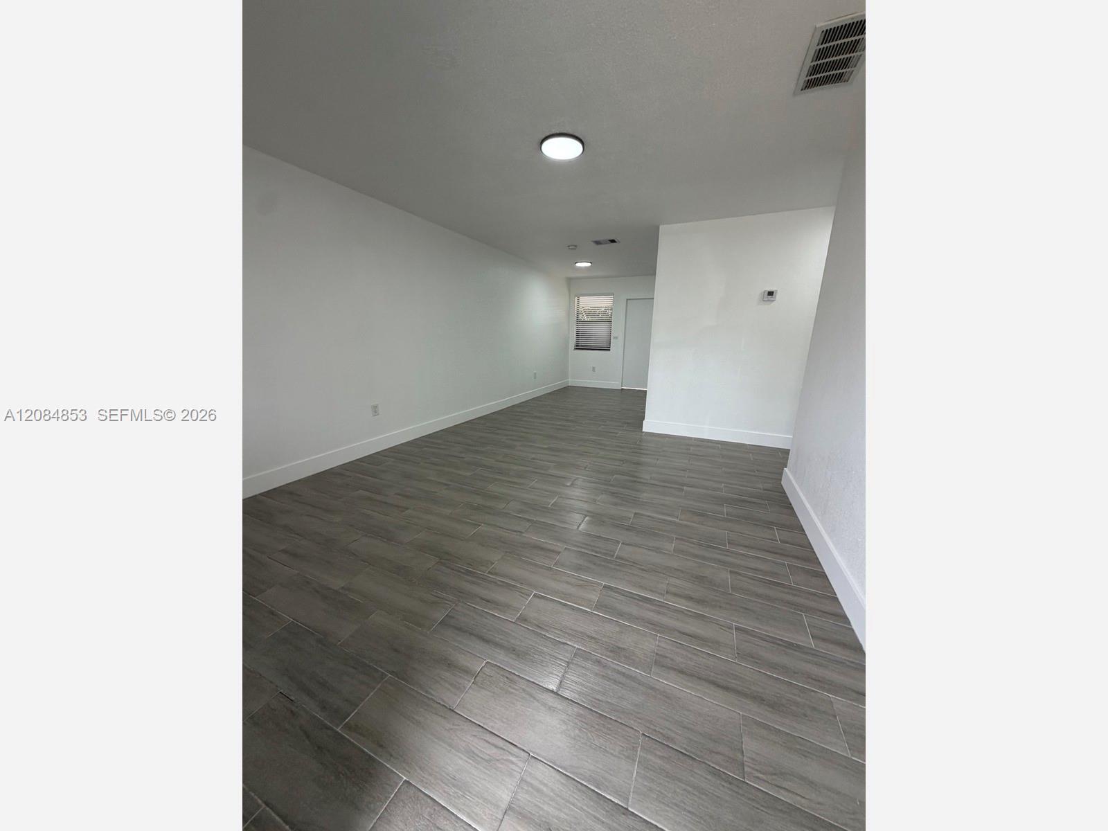 19110 SW 113th Pl # 19110 — Photo 2