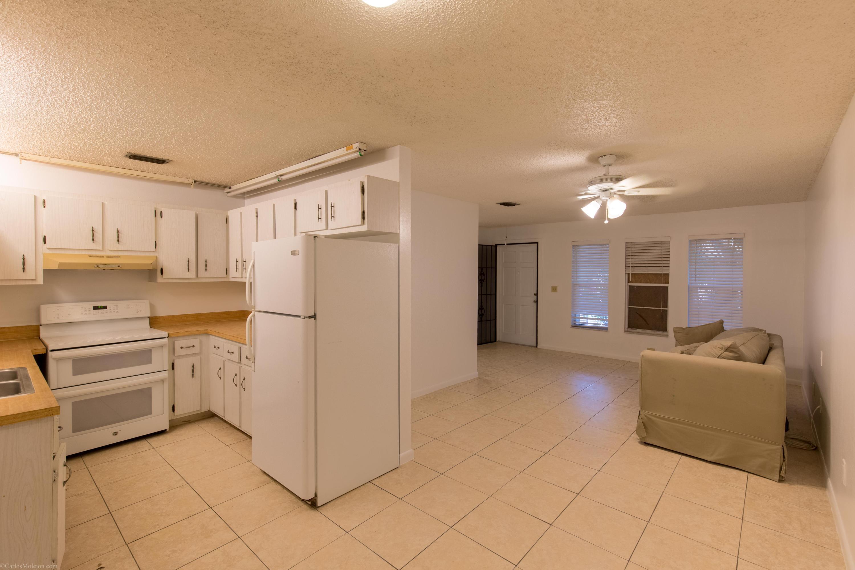 1348 Riverside Circle — Photo 3