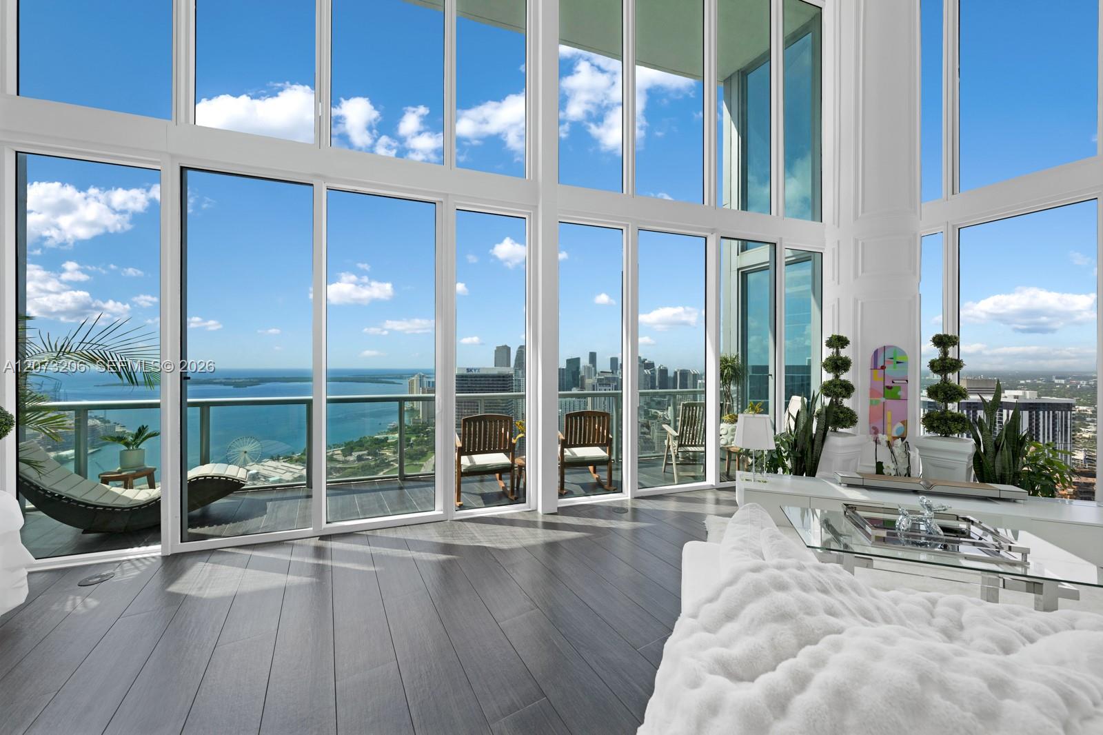 888 Biscayne Blvd # 5701 — Photo 2