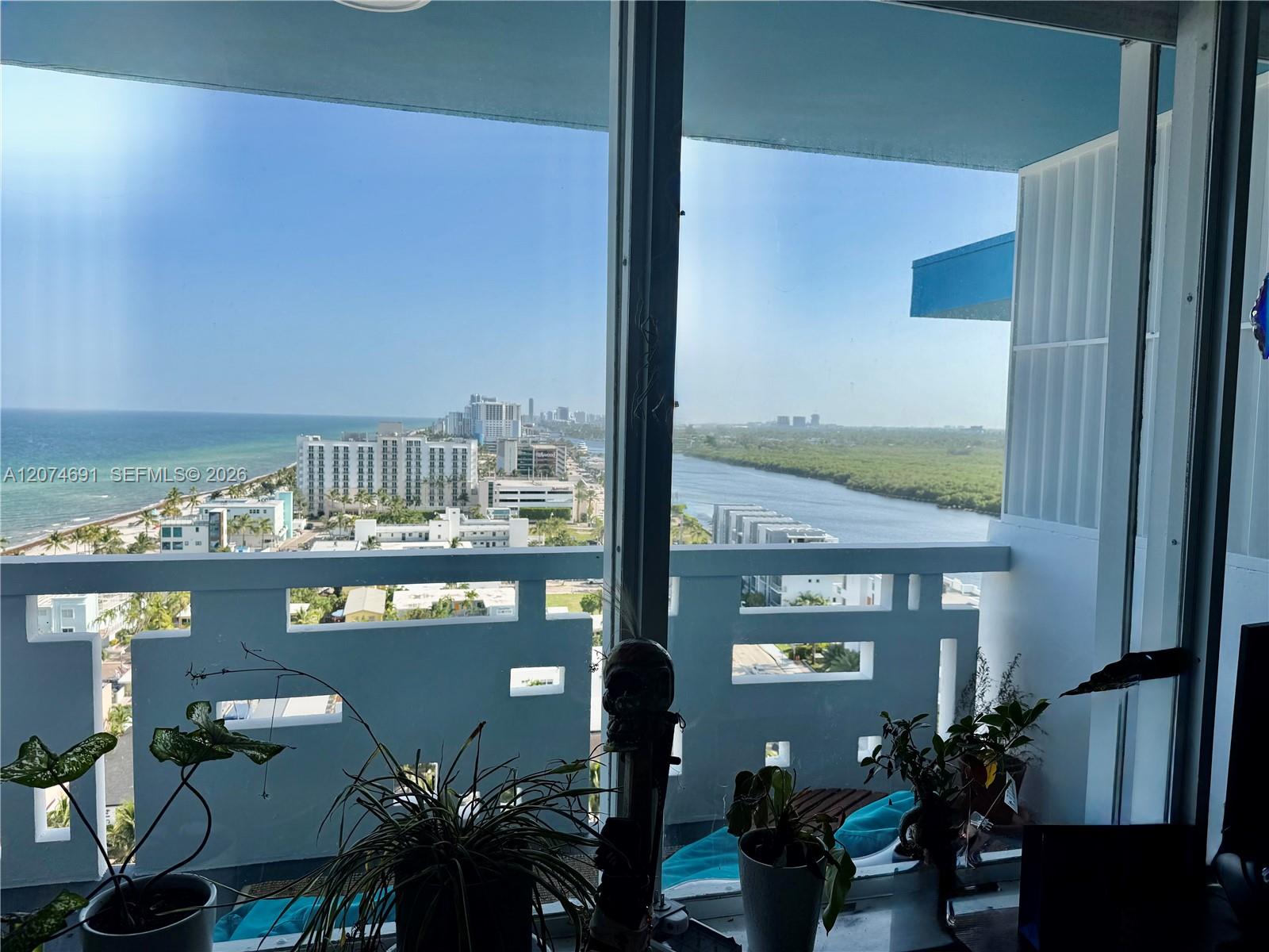 3111 N Ocean Dr # 1611, Hollywood FL 33019