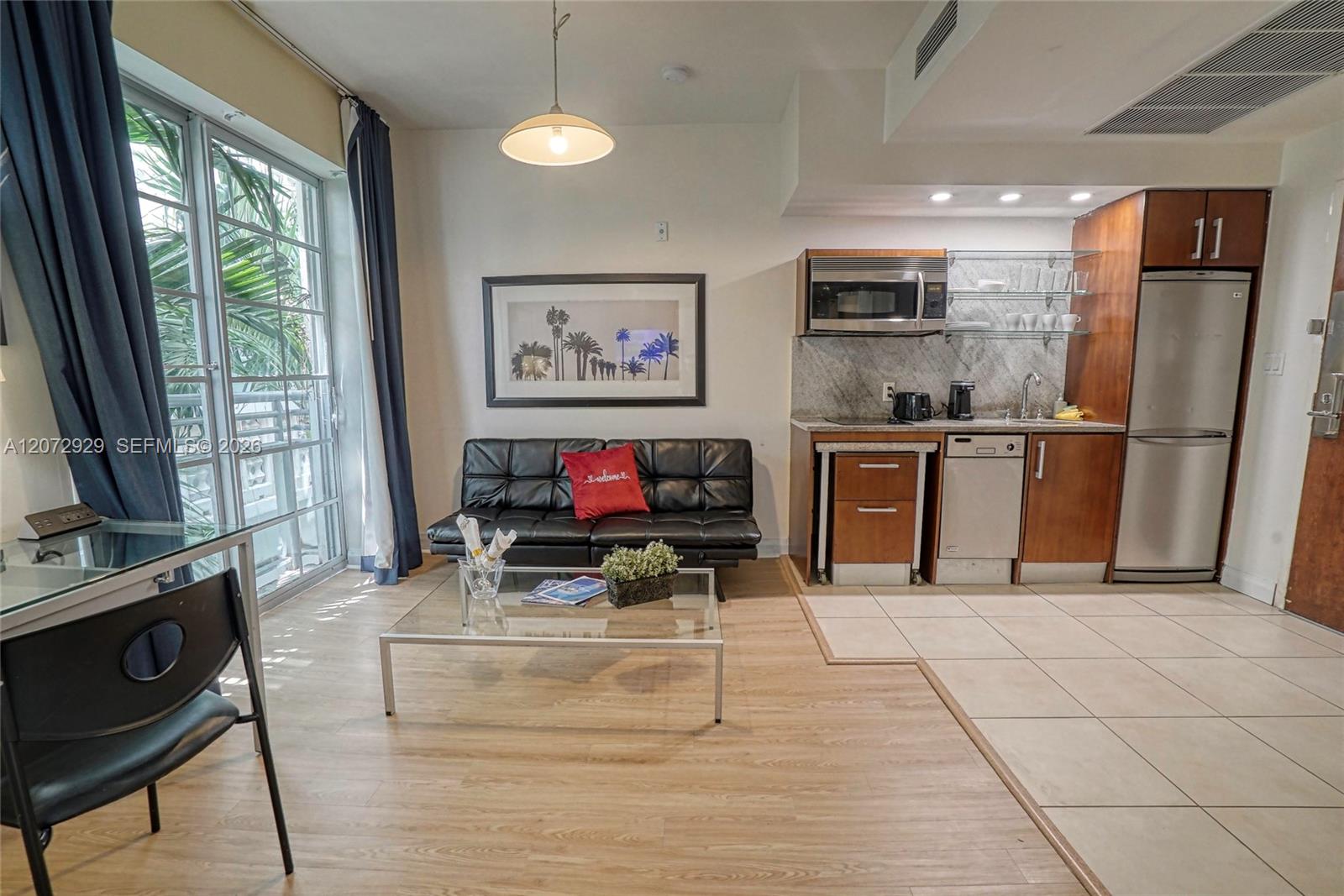 1036 Ocean Dr # B202 — Photo 4
