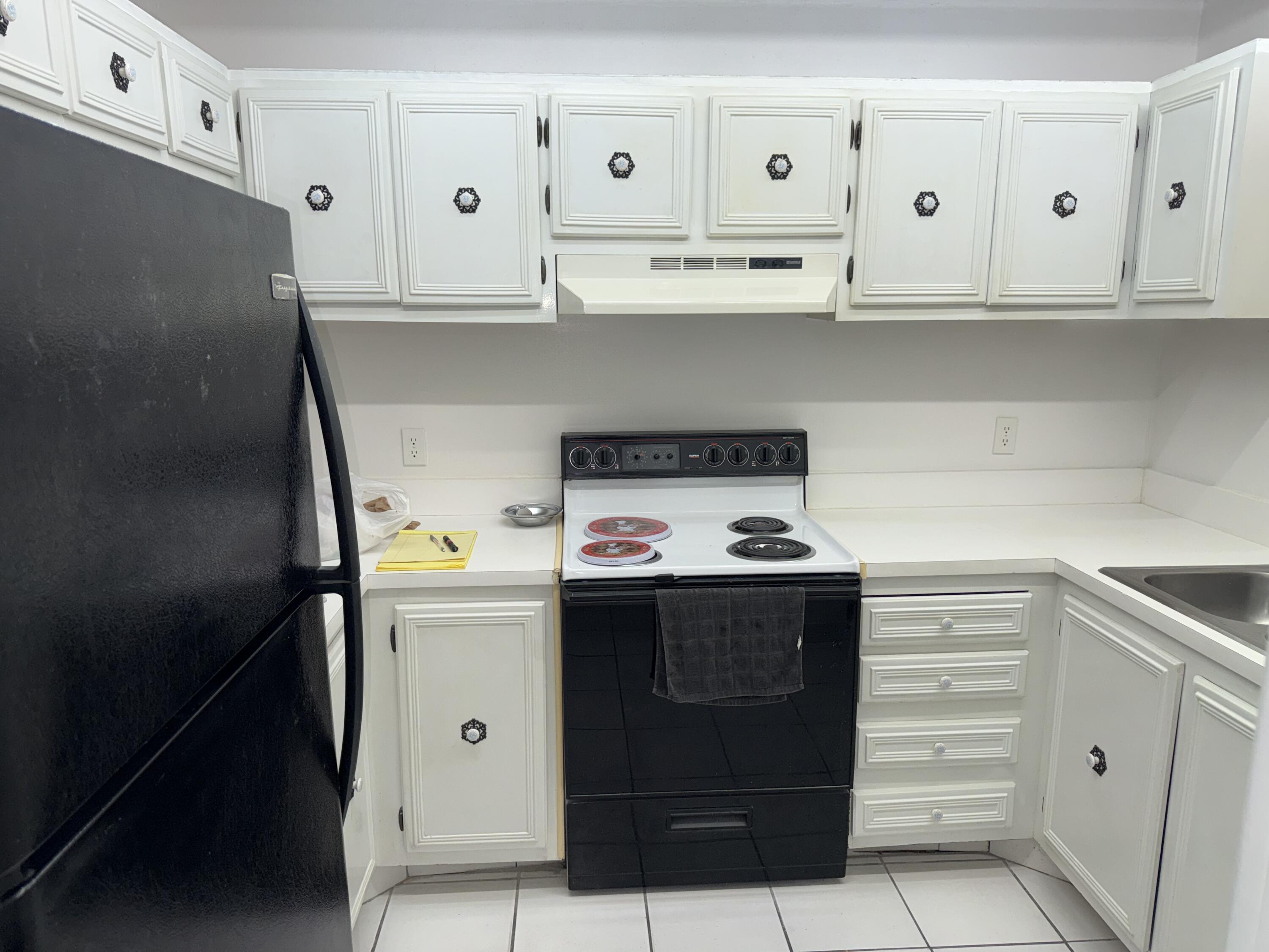 9450 LIVE OAK Place # 306, Davie FL 33324