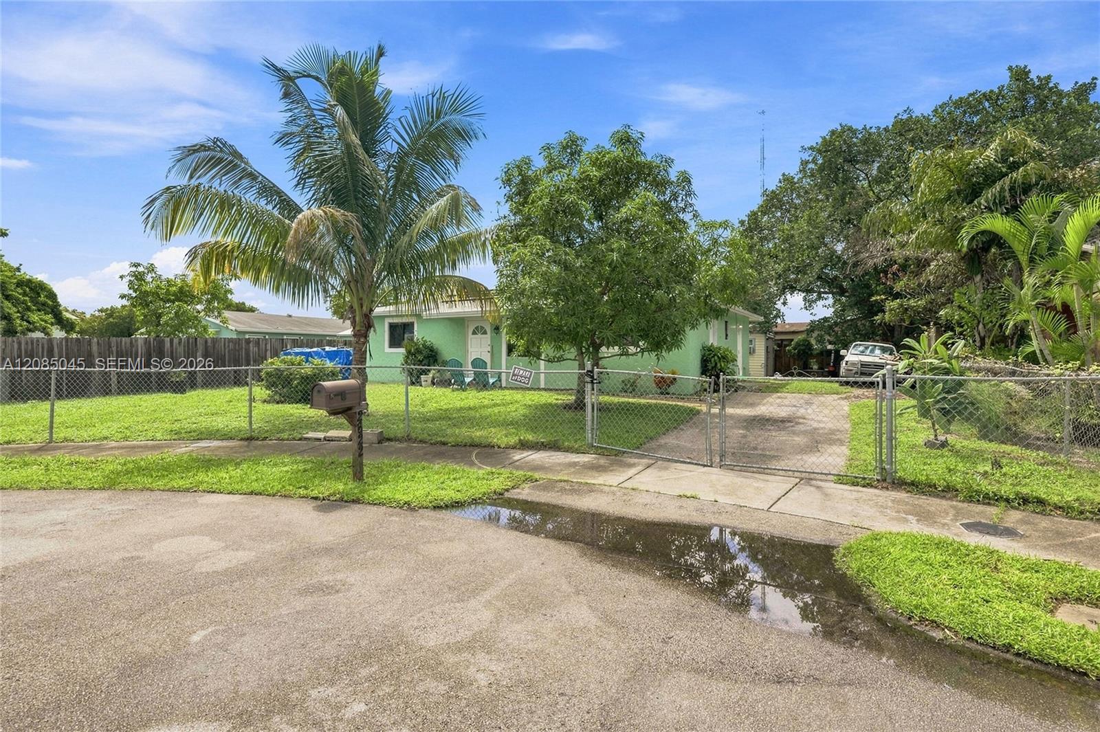 2622 NW 24th Ct, Fort Lauderdale FL 33311