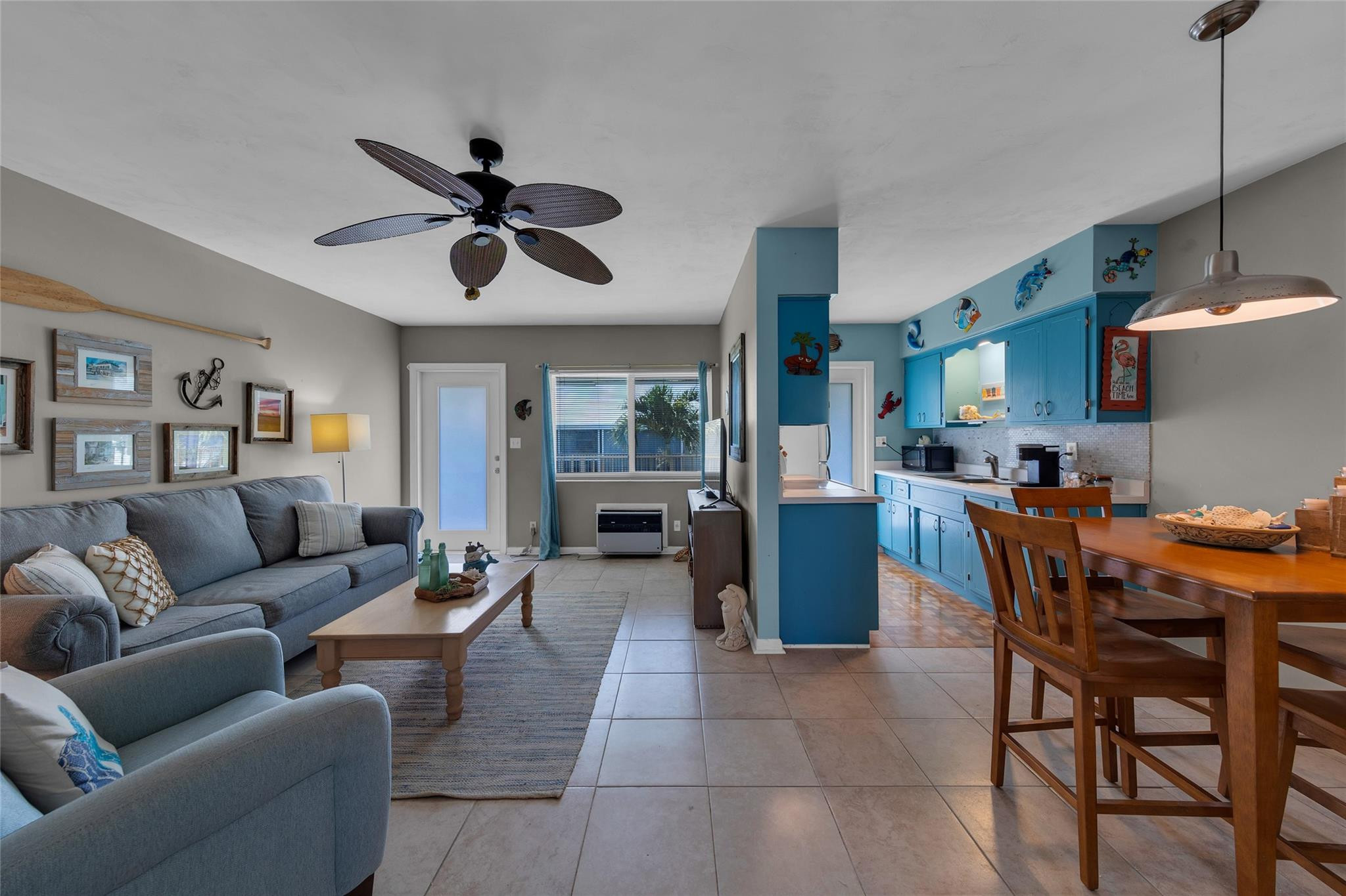 11 SW 4th Avenue # 11, Boca Raton FL 33432