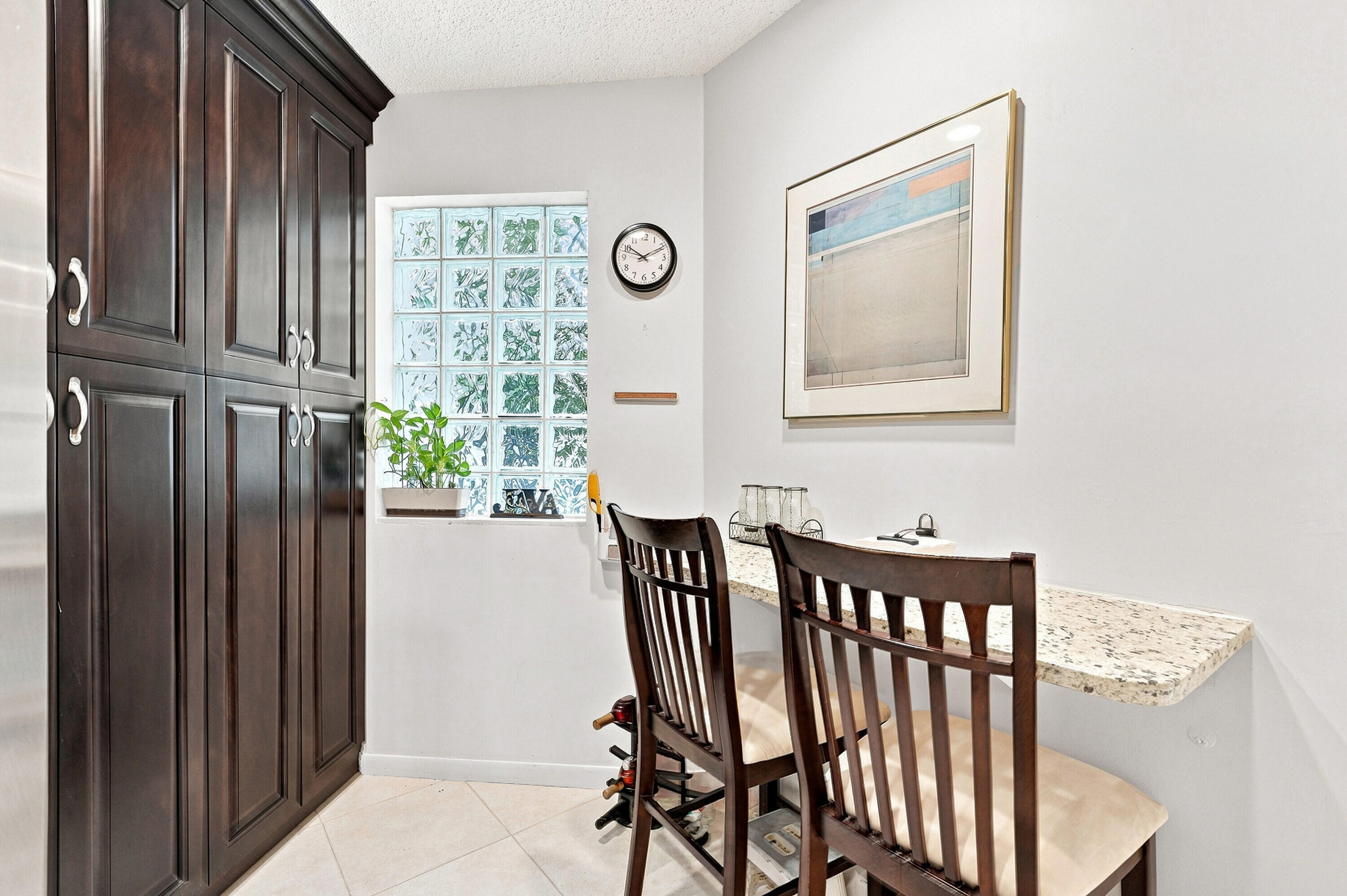 5450 VERONA Drive # H — Photo 2