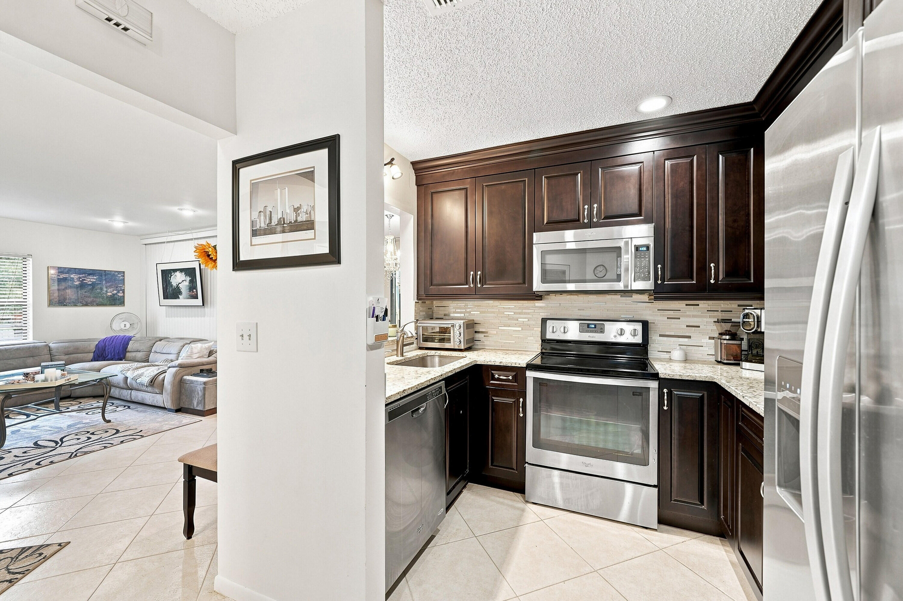 5450 VERONA Drive # H — Photo 3