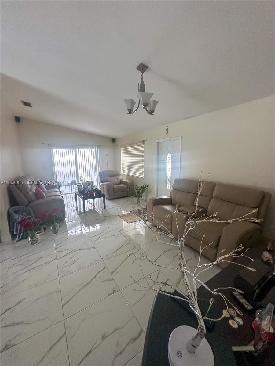 14759 SW 82nd St — Photo 4