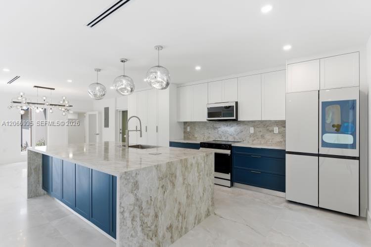 291 E Shore Dr E # 0 — Photo 5